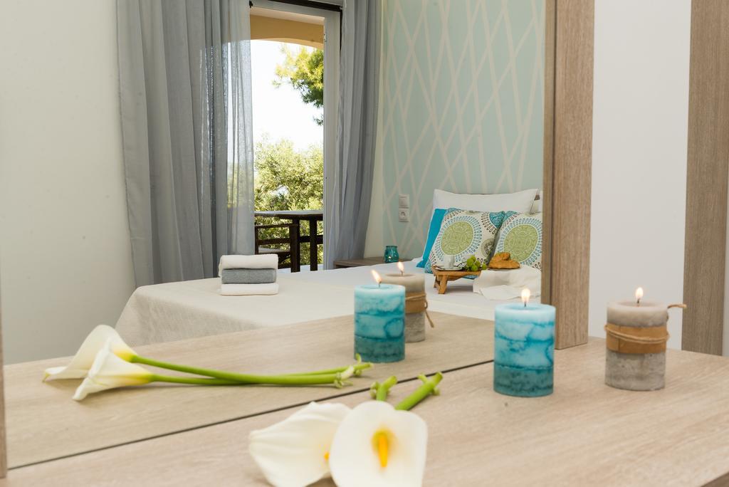 Arba Rooms Marathias  Екстер'єр фото
